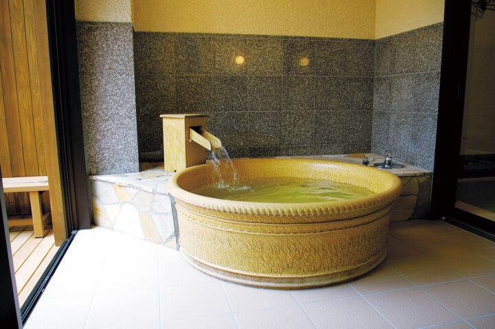 陶風呂& 手水鉢