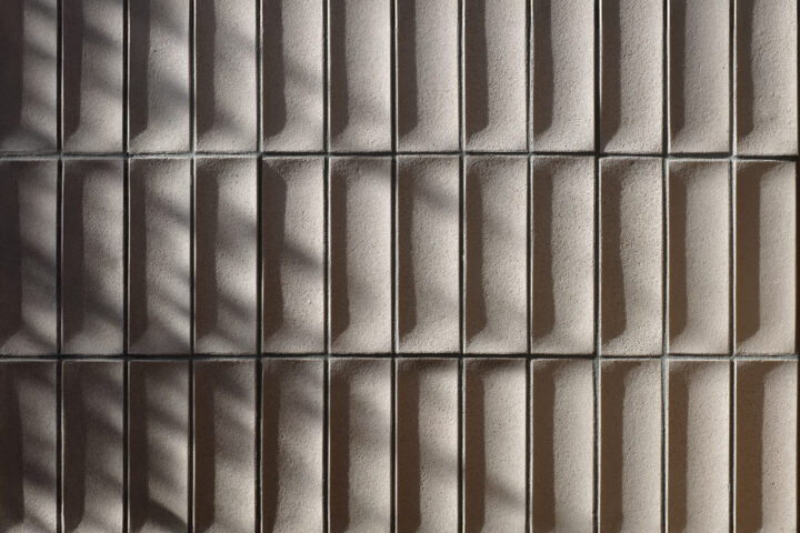 【新製品】家電廃材から生まれたリサイクルタイル「Uool（ウール）」販売開始